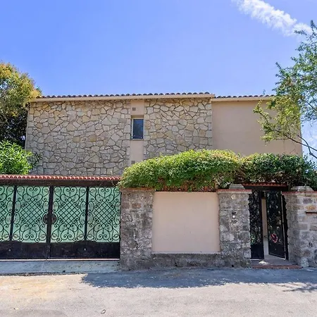 La Mesange Avec Piscine Et Jardin *